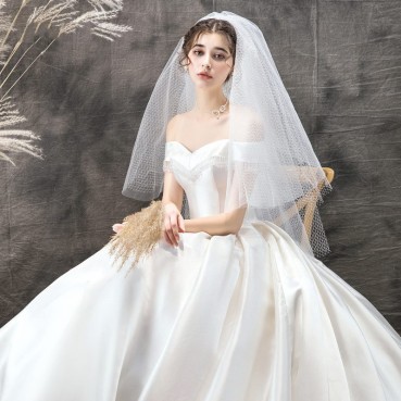 Satin wedding dress 2021 new bride one shoulder simple Hepburn was thin female little man Sen super fairy trailing winter