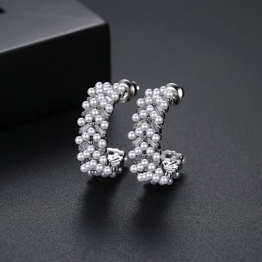 Moyu's new Korean style inlaid zircon earrings, personalized fashion pearl earrings
