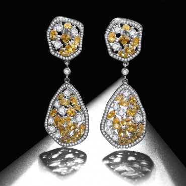 Qingge Manwu Earrings AAA Zircon Inlaid European and American Fashion Atmospheric Earrings Manufacturers Wholesale Gift Women