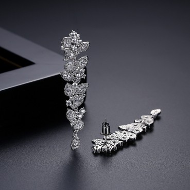 2021 creative Korean fashion new style earrings, personality cold style women's earrings