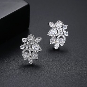 Qianye new European and American fashion copper inlaid zircon earrings women's sweet earrings factory wholesale