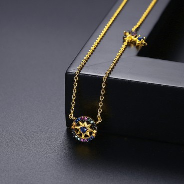 New style gold-plated copper inlaid zircon personality clavicle chain Fashion temperament women's necklace