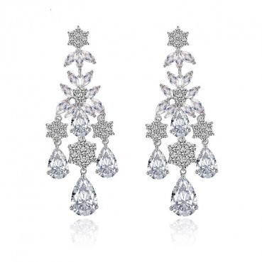 AAA Fashion and Beautiful Korean Zircon Earrings Prom Bride Accessories