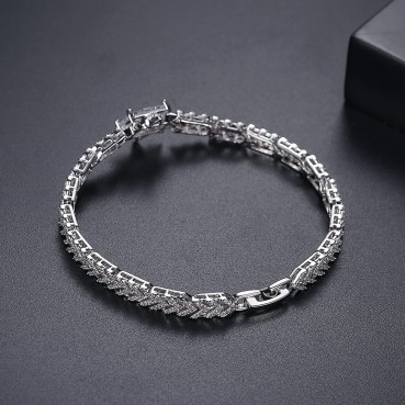 Huan Shan fashion copper inlaid zircon bracelet Korean version of real gold plating women's bracelet