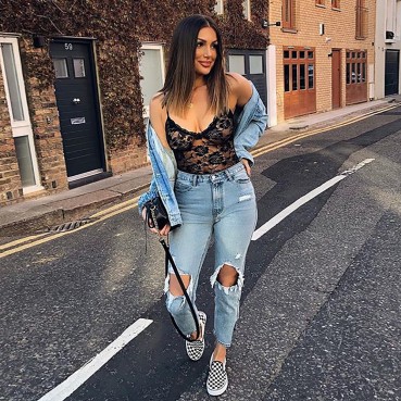 European and American spring and summer new products for women's explosive sexy deep V sexy lingerie suspender bodysuit