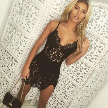 Summer new women's sexy hollow lace hook flower sling split sexy dress