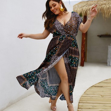 Women's 2021 spring and summer new bohemian short-sleeved lace-up dress