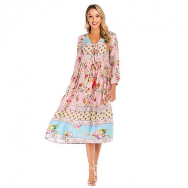 Spring and summer new women's dress with bohemian beach holiday style pleated print dress