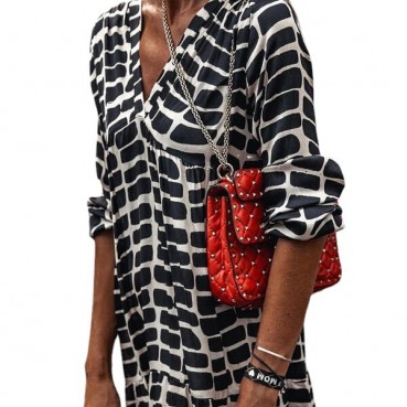 2021 spring and summer new European and American print loose long-sleeved Shift casual V-neck dress