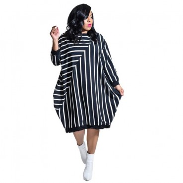 Autumn new independent stand European and American striped loose large size long-sleeved pocket dress