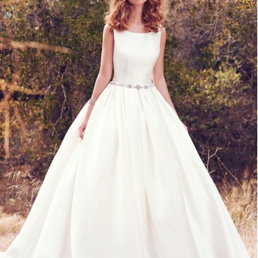 European and American temperament slim large size white satin wedding dress diamond minimalist tail bride wedding custom