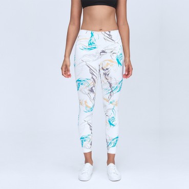 2021 spring and summer new yoga pants female hips sports fitness clothes slimming tight high waist small foot nine pants