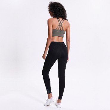 2021 spring and summer new classic shockproofing inner clothing female cross-like back gathered running yoga fitness bra