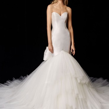 Satin & lace tight-fitting bow multi-layer tail wedding dress