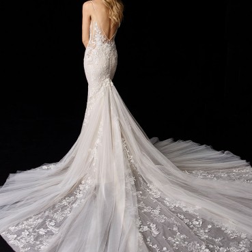 Stunning floral embroidered lace tail wedding dress