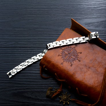 Jewelry European and American jewelry titanium steel trend bracelet classic men's titanium steel bracelet